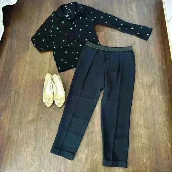 Rag & Bone cropped pants with faux leather on the waist size 4 in black . - Picture 2 of 10